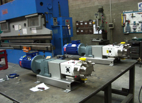 Bomba pintura base agua