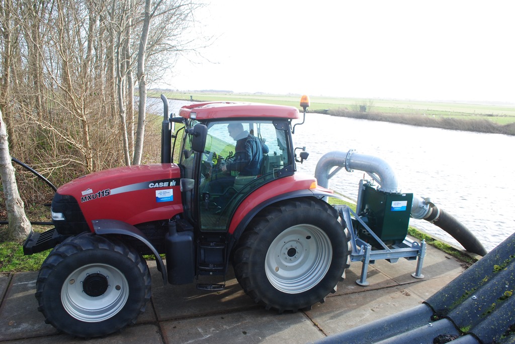 B300 TGWT Tractor driven